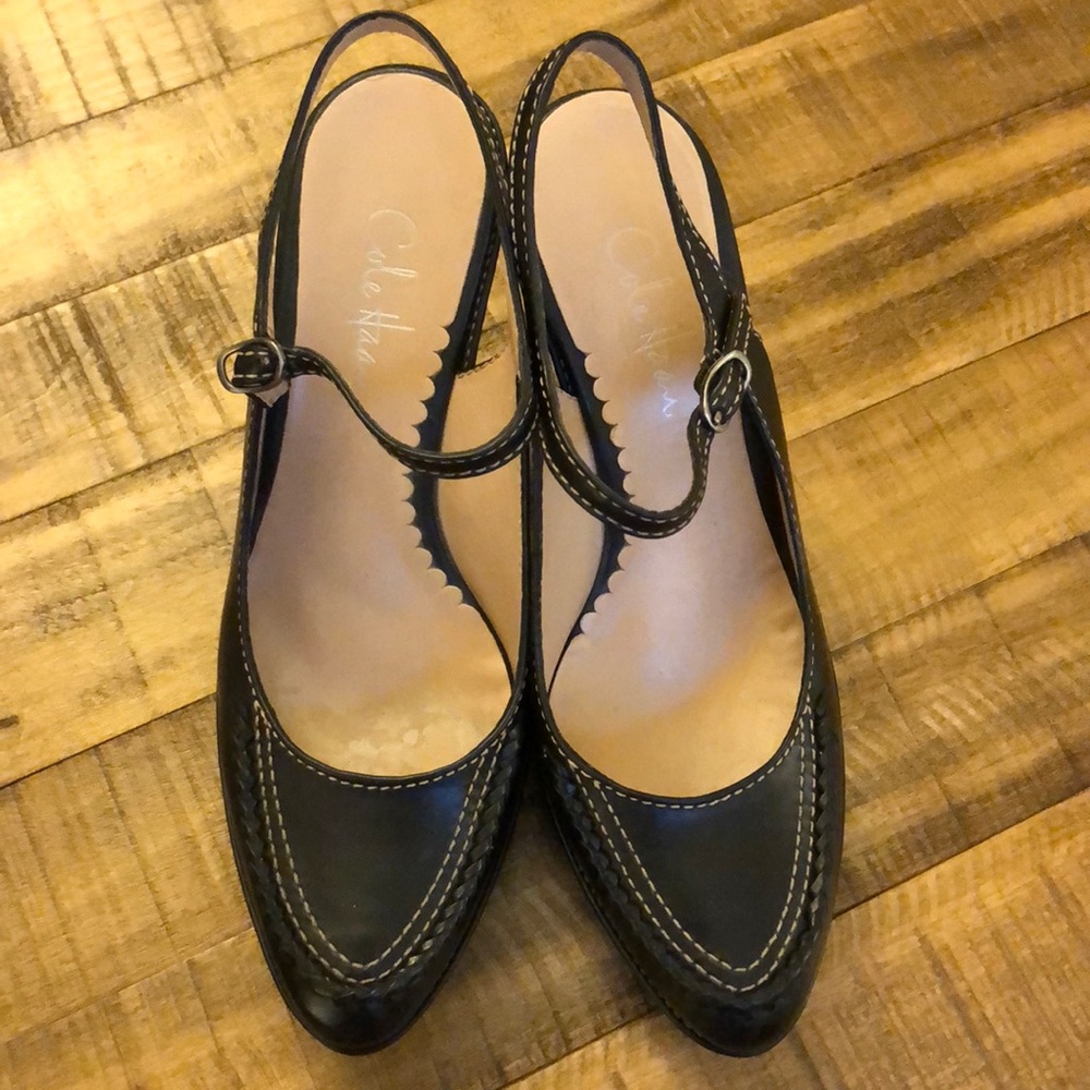 Cole Haan 37 wedges great condition